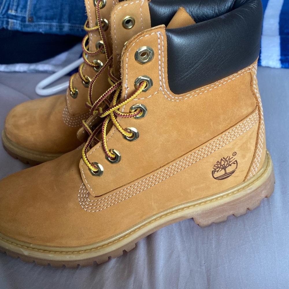 Women’s Timbs